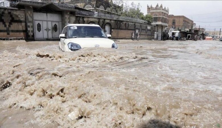 جماعة-الحوثي-تعلن-مقتل-86-شخصًا-وتضرر-أكثر-من-33-الف-اسرة-جراء-السيول-في-ثلاث-محافظات