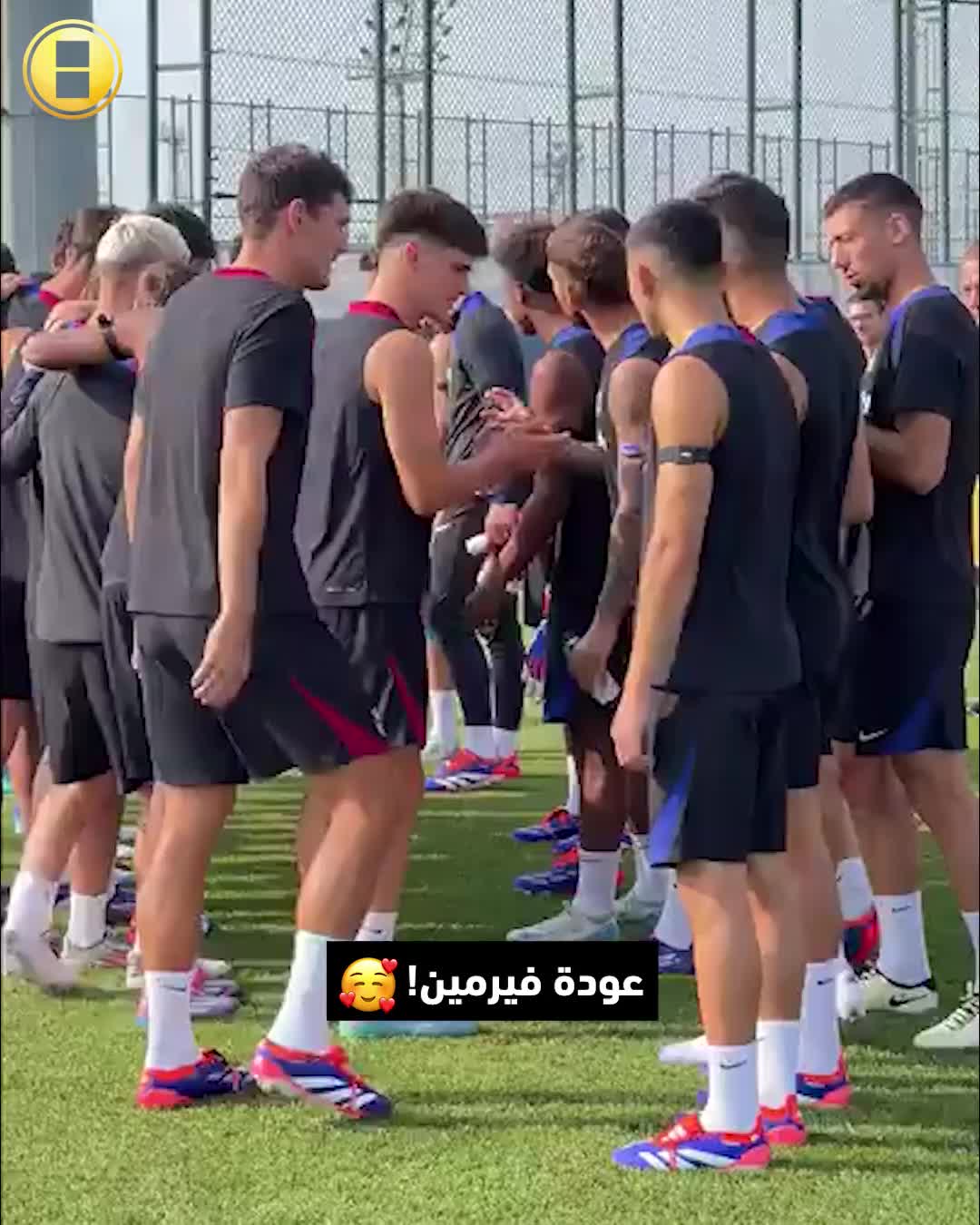 انظروا من عاد إلى تدريبات برشلونة!