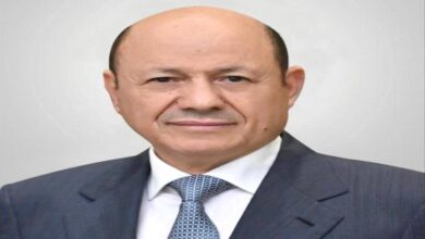 الرئيس العليمي يشيد بمستوى التأهيل بكلية الشرطة بحضرموت ويعتمد 100 ميجاواط لكهرباء حضرموت بتمويل من الحكومة والسلطة المحلية.