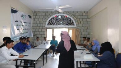 المجلس الأعلى لشباب اليمن يعقد جلسة نقاشية بعنوان " السلام في اليمن آفاق وتحديات " في مدينة تعز