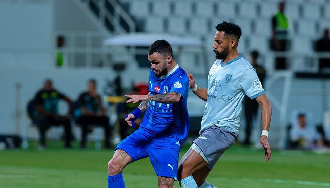 ميشيل يتمرد على الهلال بسبب موعد الرحيل