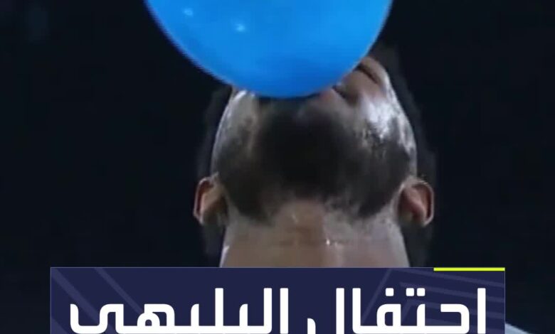 على طريقة نكونكو لاعب تشيلسي  احتفال علي البليهي بعد تسجيله أمام الخلود في دوري روشن