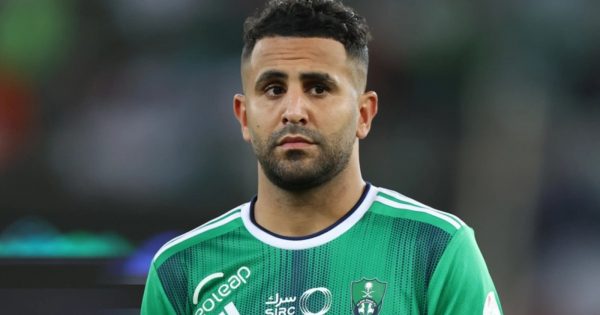 ميدو ينتقد اداء رياض محرز لاعب اهلي جدة