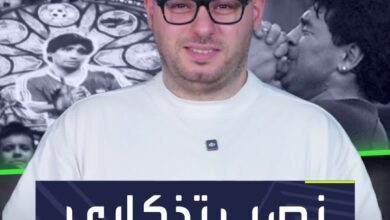 علاقة مارادونا والجماهير الأرجنتينية مستمرة  نصب تذكاري يخلد النجم الراحل