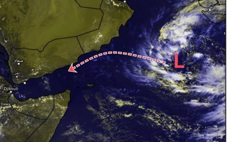 خبير أرصاد: مسار الاضطراب المداري في بحر العرب يميل نحو سواحل المهرة