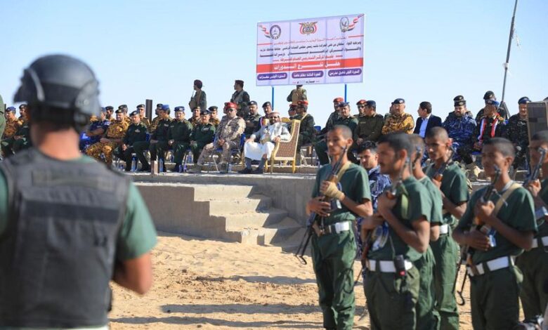 العرادة يشهد حفل تخرج ثلاث دورات تخصصية في المركز التدريبي العام للشرطة بمأرب